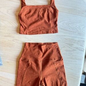 Beyond Yoga Burnt Orange workout set
